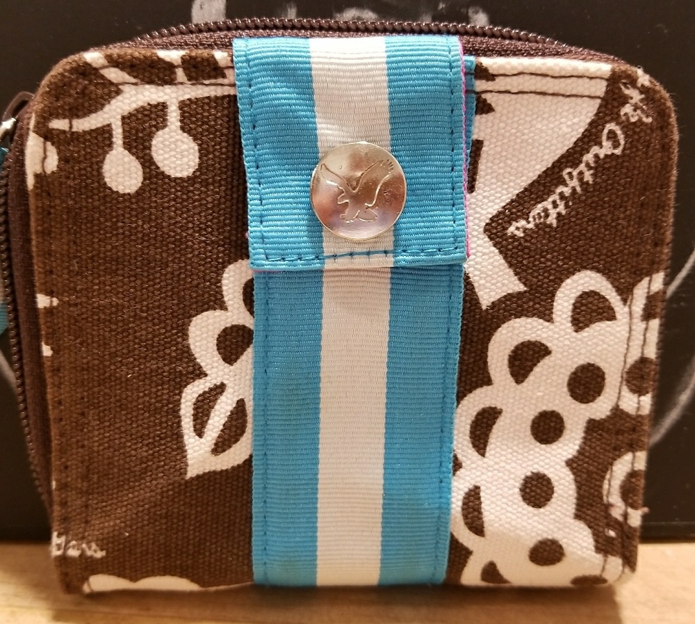 American Eagle  Multi compartment wallet used